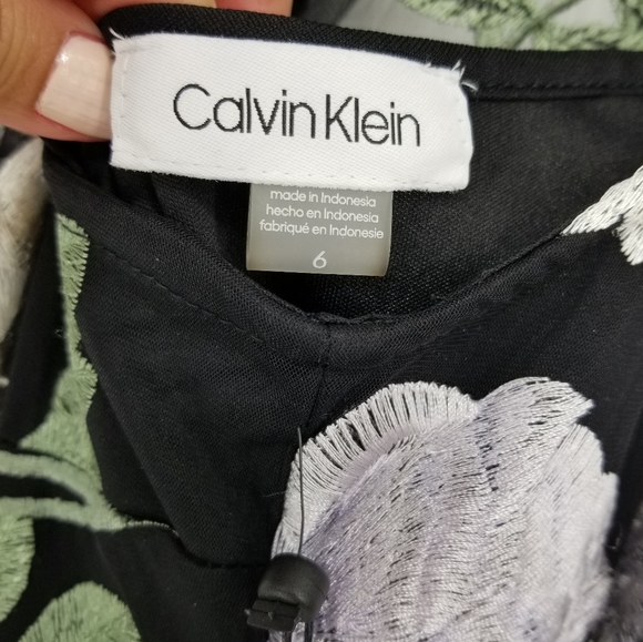 Calvin Klein Embroidered Floral Flounce Dress Sz 4 - Picture 7 of 11